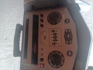 Altavoz Aiwa potente