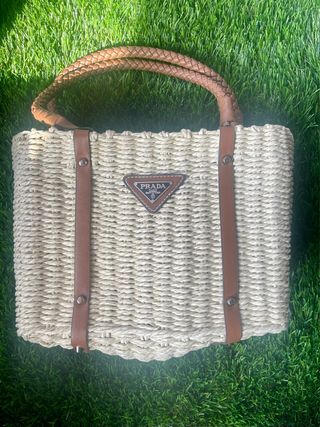 Bolso Prada mimbre beige