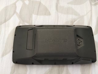 GPS Garmin 276Cx - GPSMAP  tiene cargador  