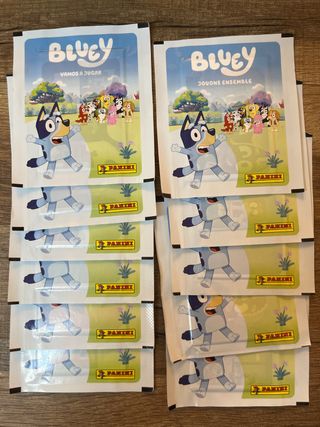 11 Sobres Bluey Panini sin abrir