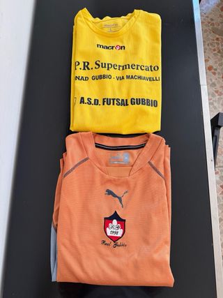 Maglie sportive Macron & Puma