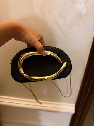 Mini borsa a tracolla nera e oro