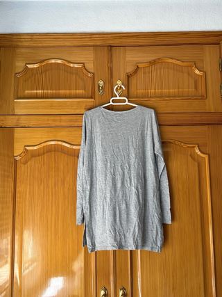 Camiseta larga gris ZARA