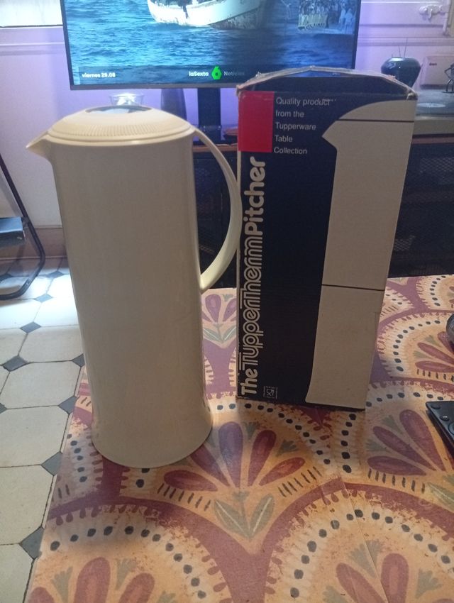 Jarrita térmica Tupperware beige