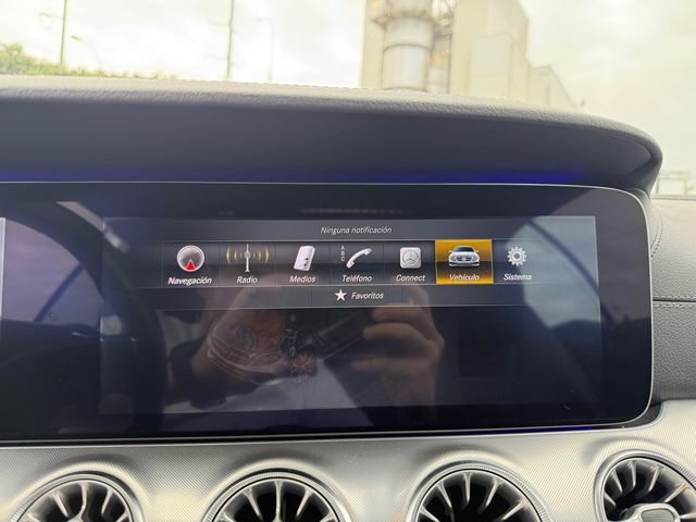 Mercedes-Benz Clase E 220D Premium Plus