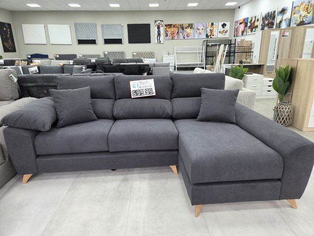 Divano chaise longue grigio