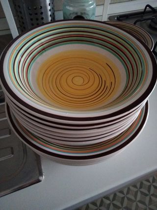20 Piatti Ceramica Multicolor