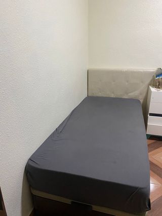 2 camas con colchón - ¡Oferta!