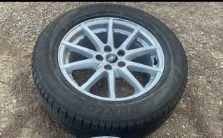 Llanta Land Rover 17" 5x108 **Solo 1 unidad *

