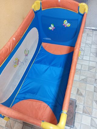 Cuna de viaje para bebé