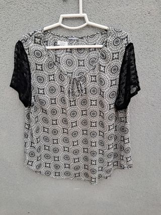 Blusa negra y blanca - 