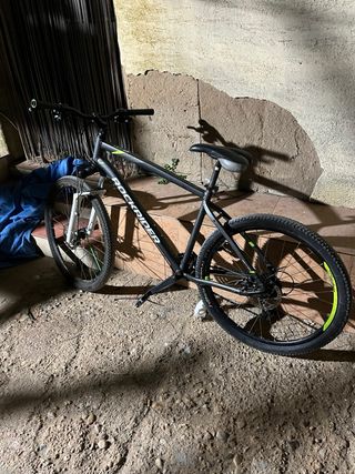 Bicicleta Rockrider montaña
