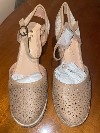 Sandalias marrón 