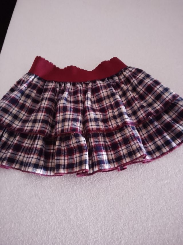 Falda niña cuadros roja