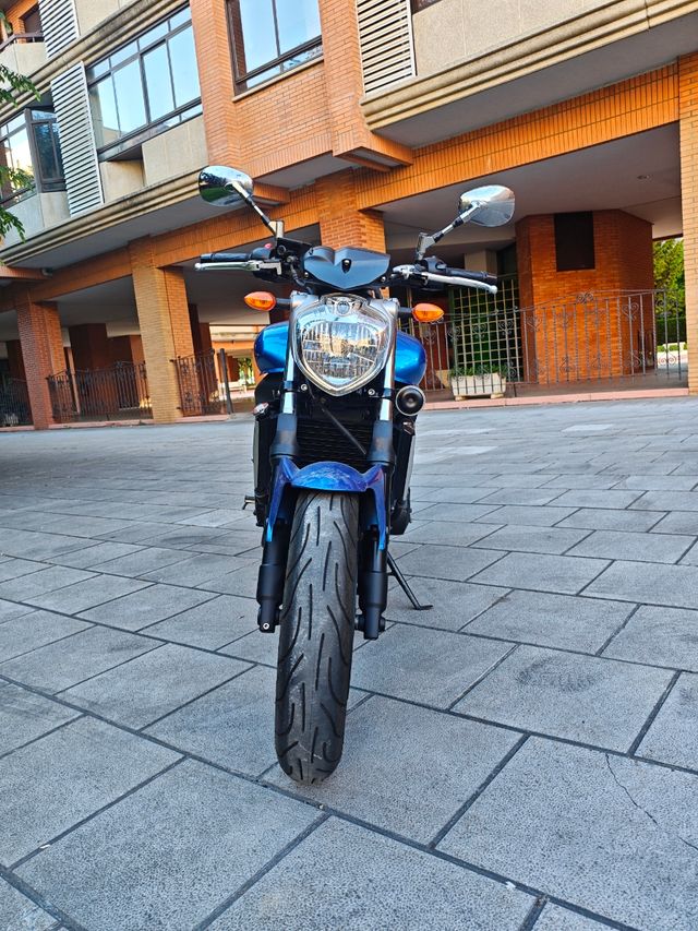 Yamaha FZ6-N S2 - 600cc Azul