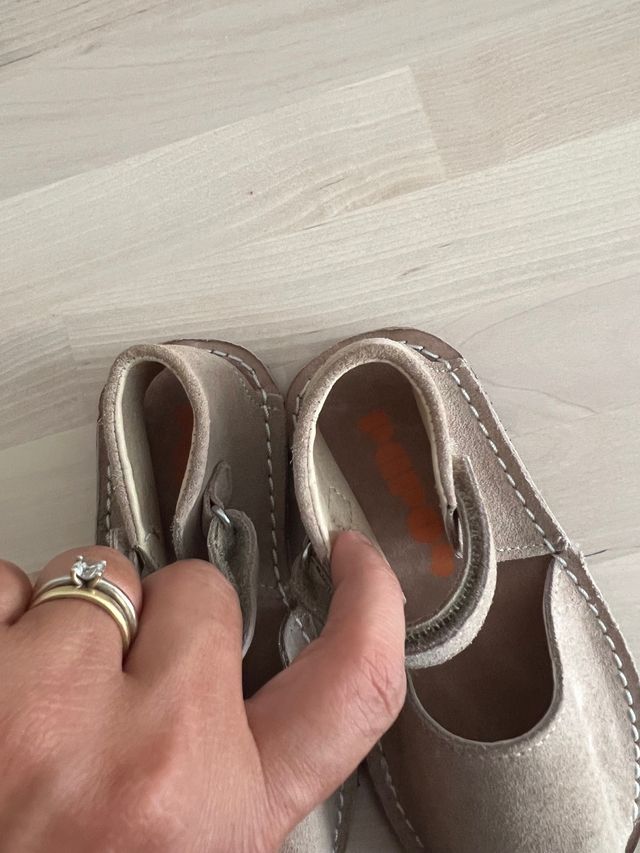 Sandalias menorquinas ante beige 24