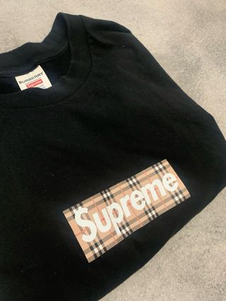 T-Shirt Supreme x Burberry 