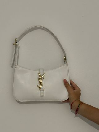Bolso Yves Saint Laurent blanco