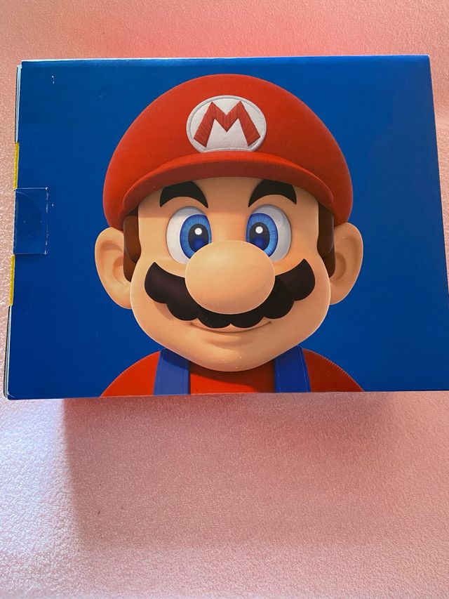 Caja Nintendo Switch - Mario