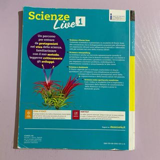 Libri “Scienze Live 1” + “Diario-Agenda”