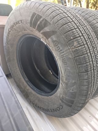 4 Ruedas usadas Continental Cros Contact 255/70R16
