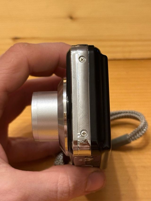 Digicam Fujifilm AV100 | Cámara compacta vintage