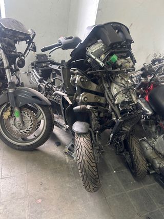 Piaggio MP3 500 2019 siniestro recambios piezas 
