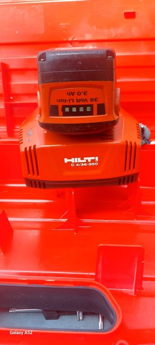 HILTI C4/36-350 + Batteria B22 5.2