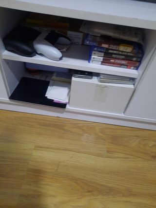Mueble TV blanco - Salón