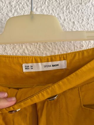 Bermudas mujer mostaza - Talla 36