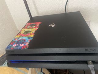 PS4 (PlayStation 4) 1TB - Negra