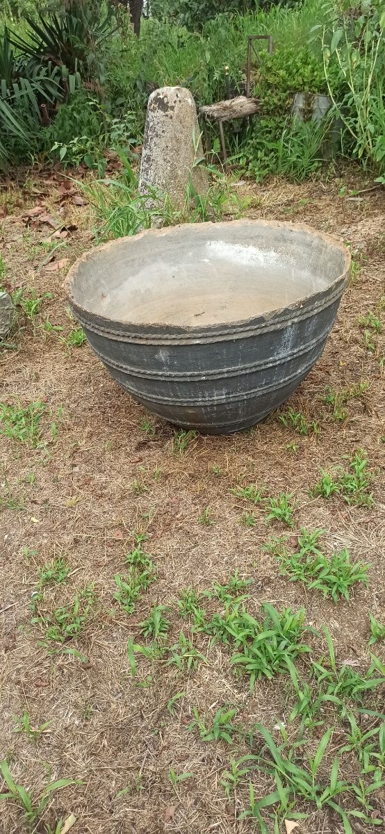 Macetero catalán XXL negro (s.XIX)