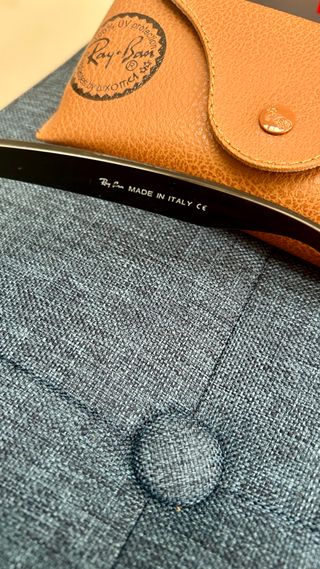 Ray-Ban: Gafas de sol negras y azules