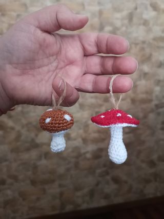 Adornos Navidad crochet - Mini calcetines, setas