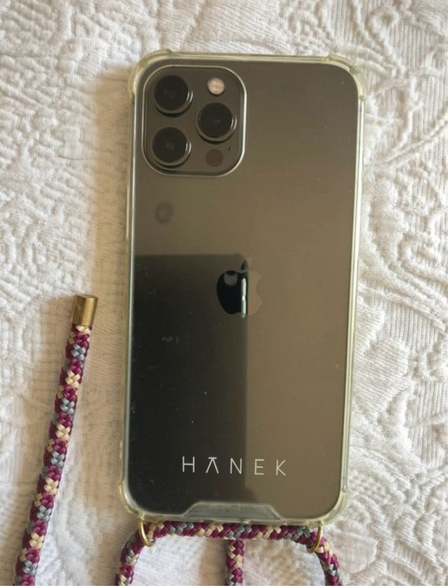 Funda iPhone 12 Pro Max con cordón