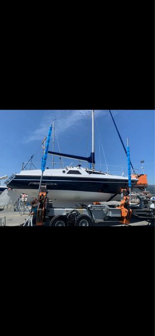 Velero 27 pies - modelo Klein rethana n 150 