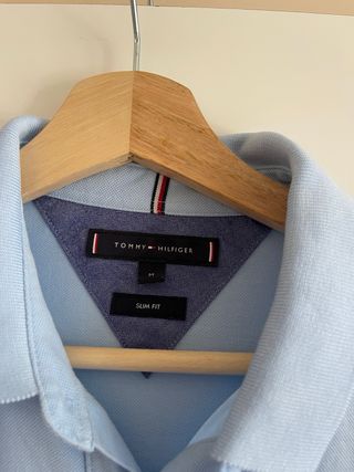 Polo Tommy Hilfiger azul