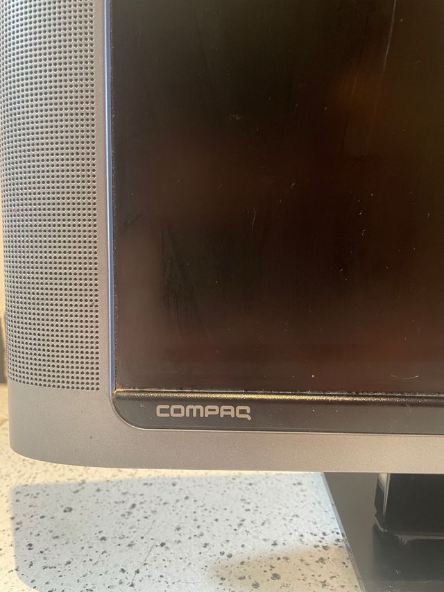 Monitor Compaq 720fps VGA