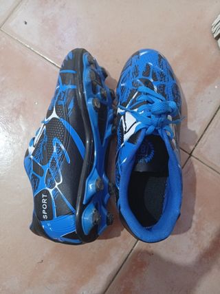 Zapatillas fútbol niño, talla 36