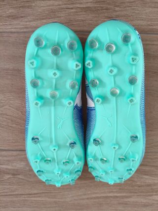 Botas Puma Fútbol Césped Artificial