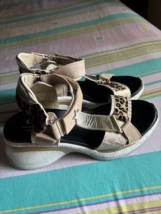 Sandalias Cetti beige-marrón, talla 37