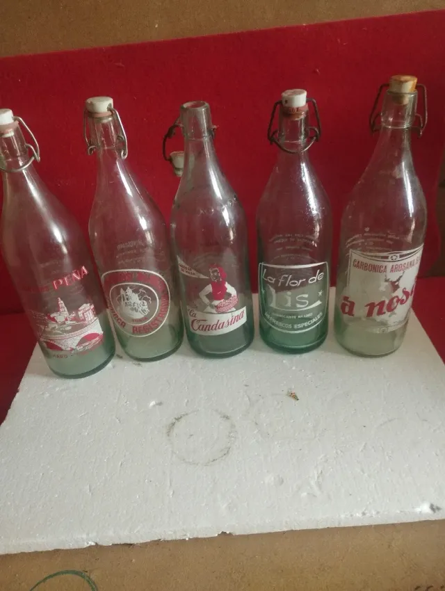 5 vecchie bottiglie gassate 15€ le 5 una 10€