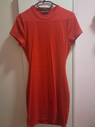 Vestido rojo ajustado