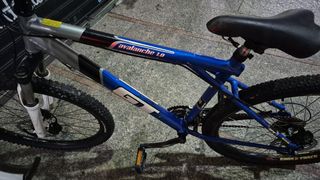 Bicicleta GT Avalanche 1.0