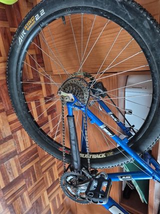 Bicicleta GT Avalanche 1.0