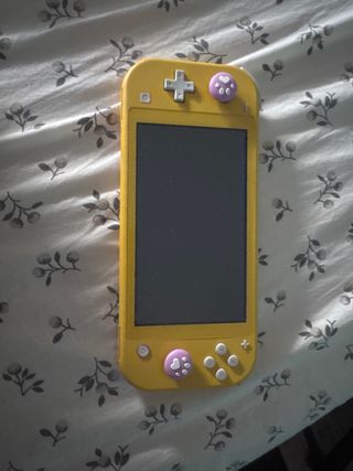 Nintendo Switch Lite Gialla
