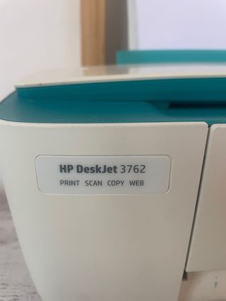 Impresora HP DeskJet 3762 - Verde y Blanca