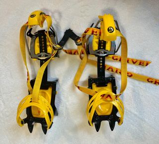 Crampones, piolet & raquetas nieve