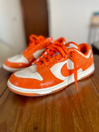 NIKE Dunk Low Total Orange