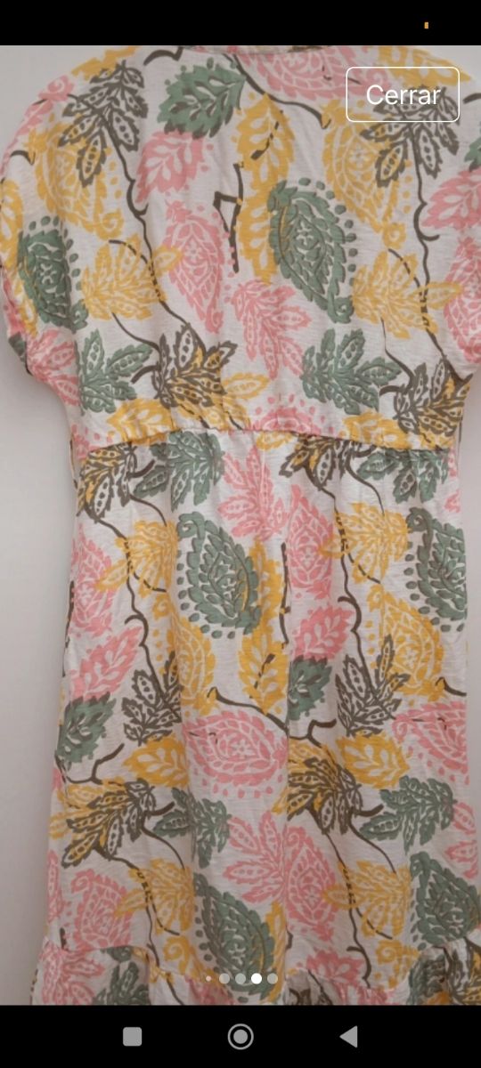 Vestido largo estampado floral
Falta cinturón